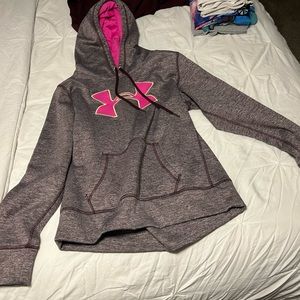 Women’s Under Armour hooded sweatshirt